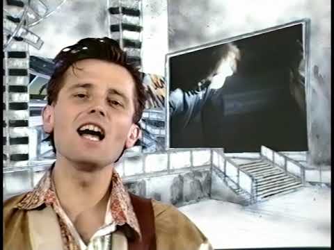 Lars H.U.G. - Kysser Himlen Farvel (Official Music Video 4K)